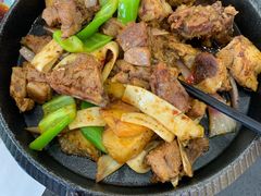 -撒拉人家.酸菜牦牛肉火锅