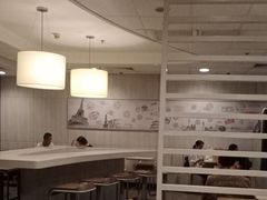 -麦当劳(西客站店)