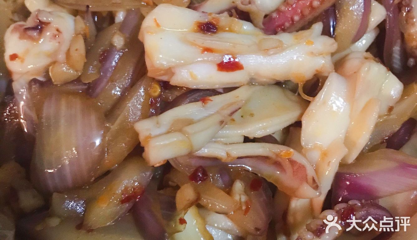 辛苦老妈子每天都会早起煮一天的饭菜