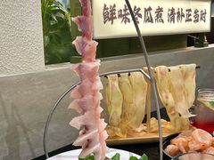 -得意咚瓜·顺德鱼生·冬瓜火锅(深圳首店)
