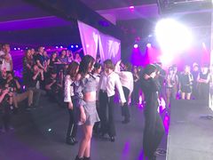-上海跨国采购会展中心