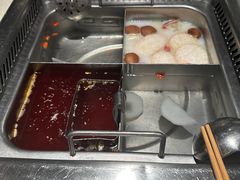 -海底捞火锅鲜切牛肉主题店(长寿路店)