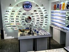-浮光眼镜·蔡司视觉合作·数字验配中心(陆家嘴店)