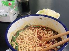 -山城盅盅面
