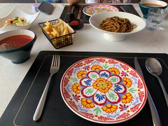 -圣彼得堡观江俄餐厅(中央大街黑金冠店)