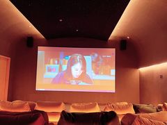 -涨巢·潮玩水疗局