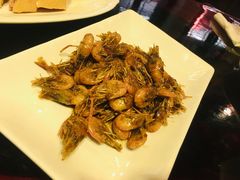 油爆虾中-三林本帮馆(中林街店)