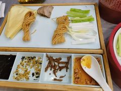 -红菜坊·烤鸭·川鲁宴(石园店)
