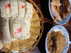 -蓝田九大碗民俗食府(蓝田店)