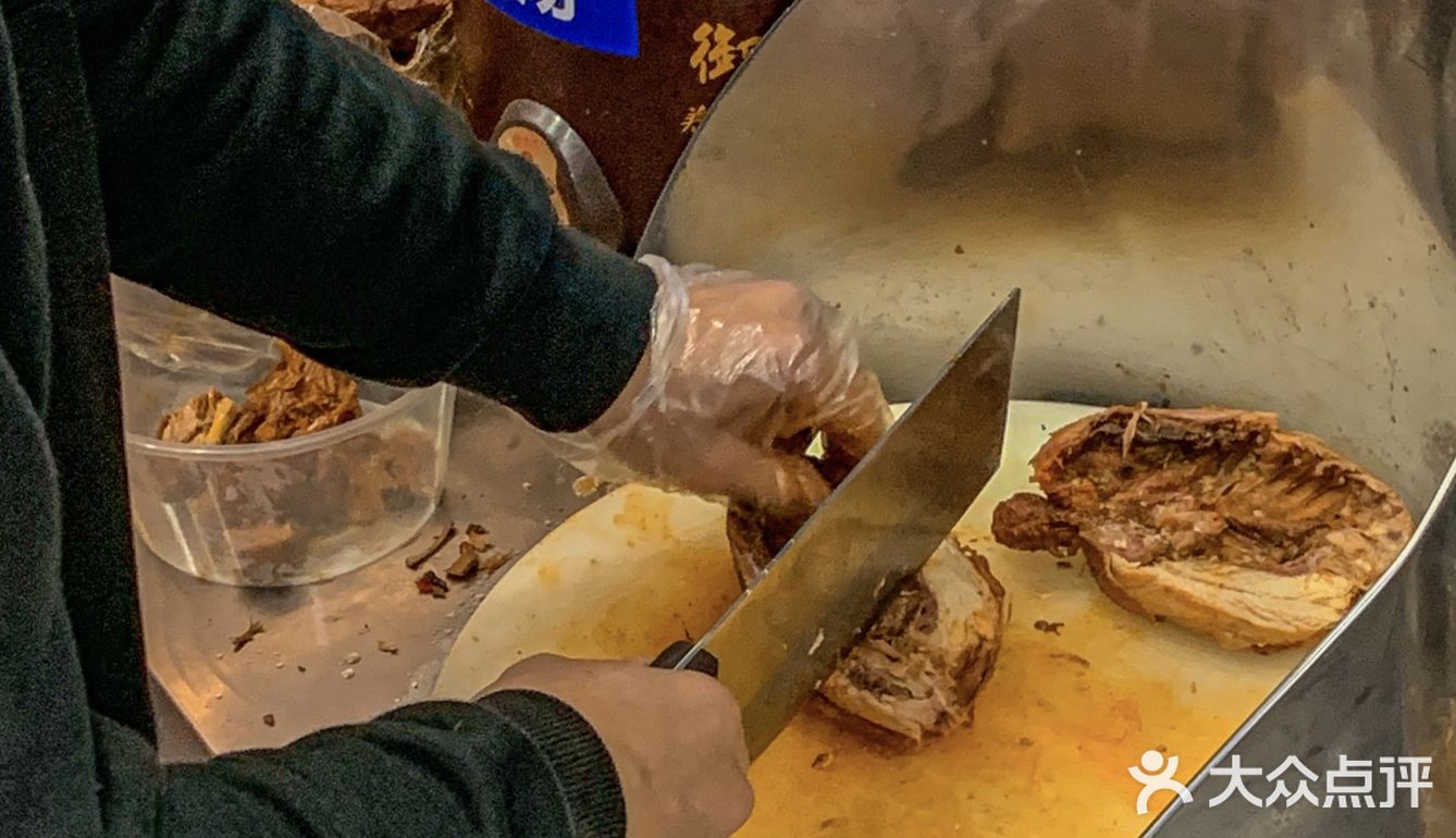 多少次来河西就是为了这一口卤香鸡啊
