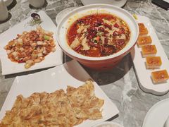 -披云云小馆·味道江湖(姚家园万象汇店)