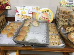 -天天向上素食餐厅(五台山店)