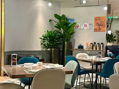 -港丽餐厅(来福士店)
