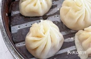 Thin-skinned Hangzhou Steamed Buns
