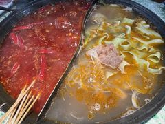 -鸿姐老火锅(疁城新天地店)