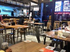 大堂-麻婆婆白家肥肠粉(海岸城店)