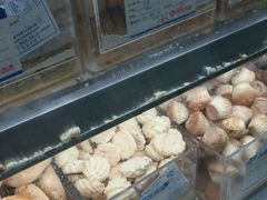 -红房子西点(汇联商厦天钥桥路店)