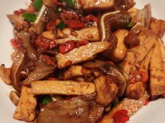 耳尖炒香干-八碗湘长沙市井菜(坡子街店)