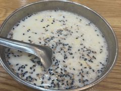 -白翔甜食店