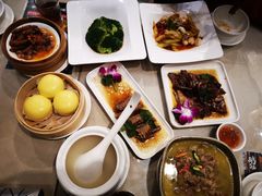 -鹅冠港式茶餐厅(来福士店)