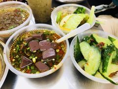 -卫卫麻辣烫(建设新村路店)