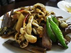 酱爆圣子-美食店(华贵路店)