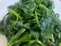 -芦茨金富饭庄·25年老字号·专做稻草鸡