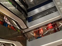-资和信百货商场