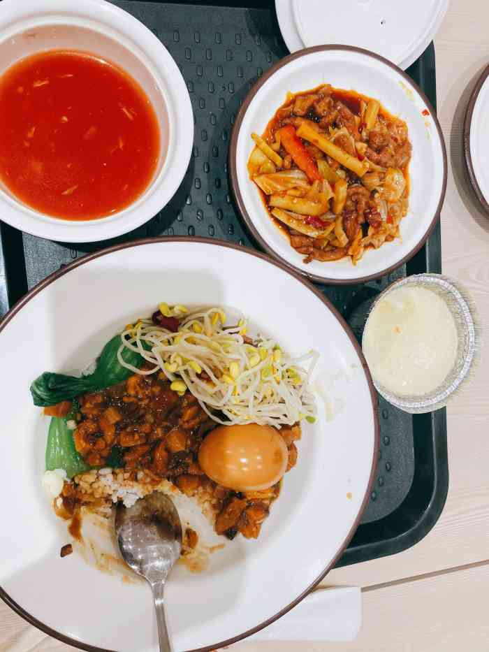 乡村基(武侯吾悦广场店)-"作为国内很知名的中式快餐,乡村基大家都很.