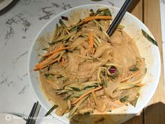 -关东小磨东北菜(漕河泾印象城店)