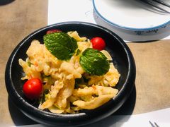 -美奈小馆·越南料理(中航城君尚购物中心店)