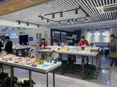 -宏宇眼镜蔡司依视路折扣店(兆佳眼镜城店)