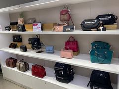 -唯品会(北京国瑞城店)