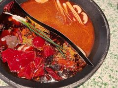 -肖婷姐大铁锅重庆火锅(南湖店)