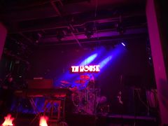 -TZ House音乐现场(茅台店)