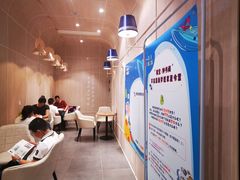 -钟书阁(群光广场店)