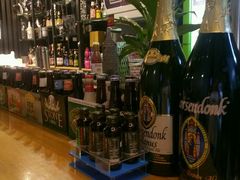 -HIHE Bistro·Oyster Bar(华熙live店)