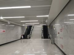 -佳园路(地铁站)