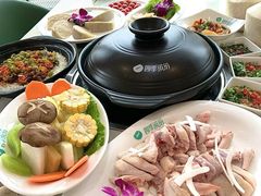 -四季缤纷椰子鸡(德思勤店)