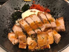 脆皮猪肉饭-Calia