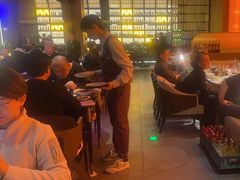 -洛缦音乐餐厅(工业展览馆万象城店)