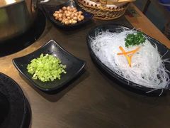 -左庭右院鲜牛肉火锅(新梅广场店)
