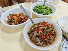 -笨罗卜浏阳菜馆(太平街店)