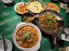 -费大厨辣椒炒肉(太平老街店)