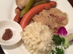 -宝莱纳啤酒花园餐厅PAULANER BRAUHAUS Nanjing(广州路店)
