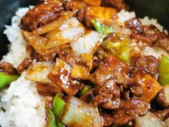 黑椒牛肉饭-崔英子朝韩民俗风味烤肉烤串城(大东店)