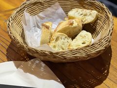 餐前面包-LA MAISON公鸡和龙(蛇口店)