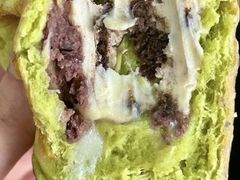 -Laderach 莱德拉(上海环贸iapm店)