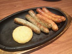 特质香辣烤肠-萨莉亚意式餐厅(万嘉商业广场店)