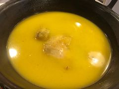 -鲜入围煮花胶鸡海鲜火锅